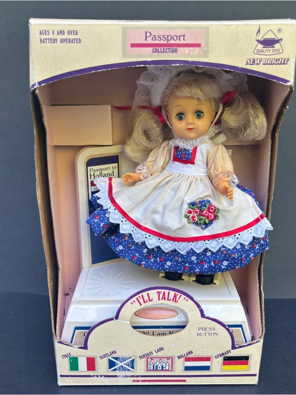 NEW Vintage RARE 1993 Passport Holland Kristen Doll